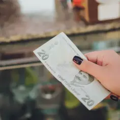 Jaka waluta w Turcji dla turystów? Wymiana, płatności i porady.